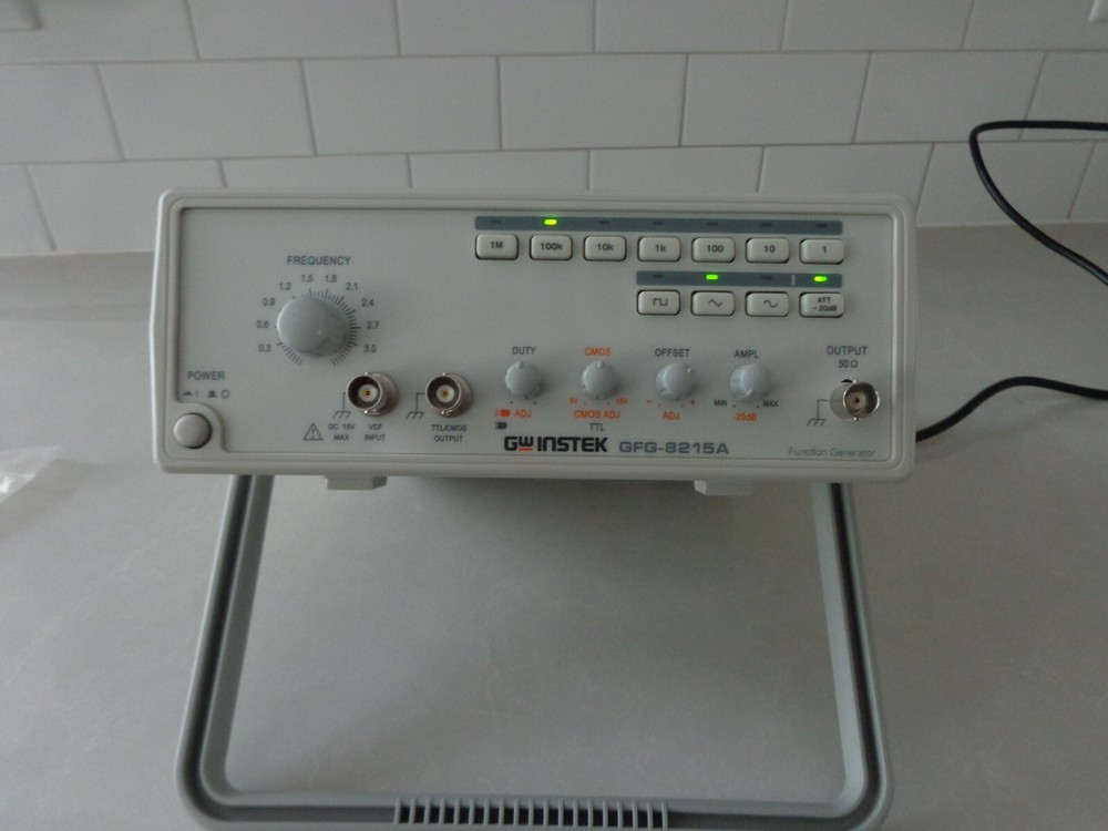 GW INSTEK MODEL GFG-8215A FUNCTION GENERATOR