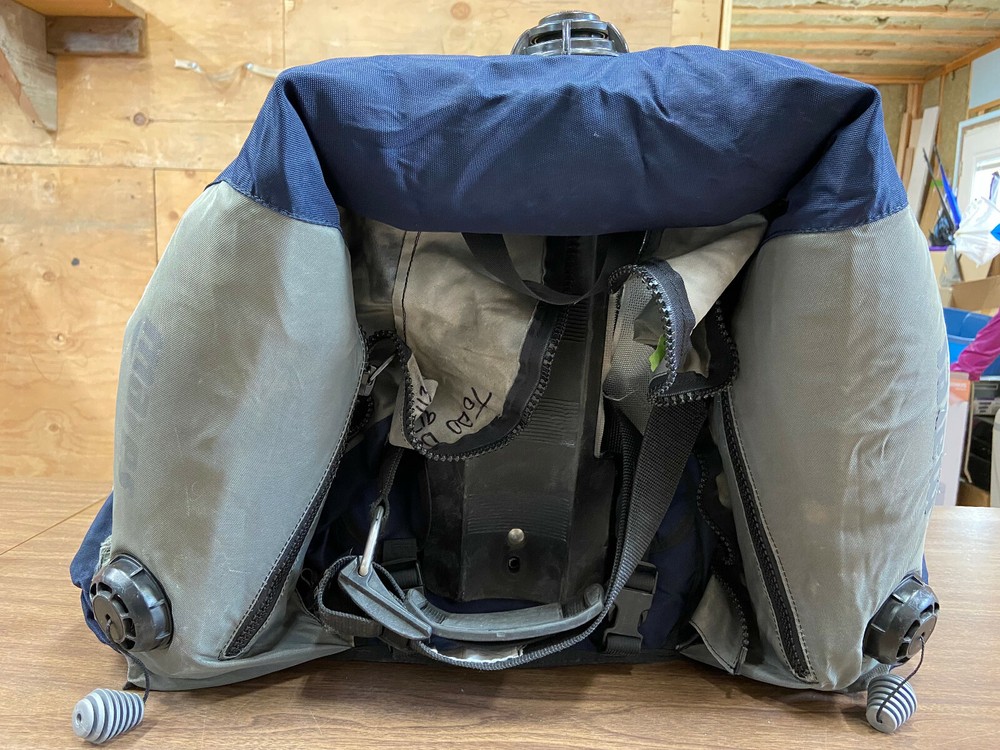 MARES MORPHOS BCD JACKET MENS XL SCUBA EQUIPMENT
