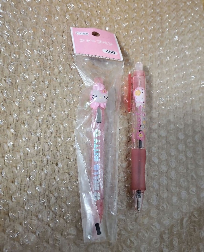 hibiscus kitty pen