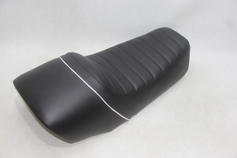 Yamaha RD400 RD400E E 1978 cafe racer motorcycle seat code: S1747