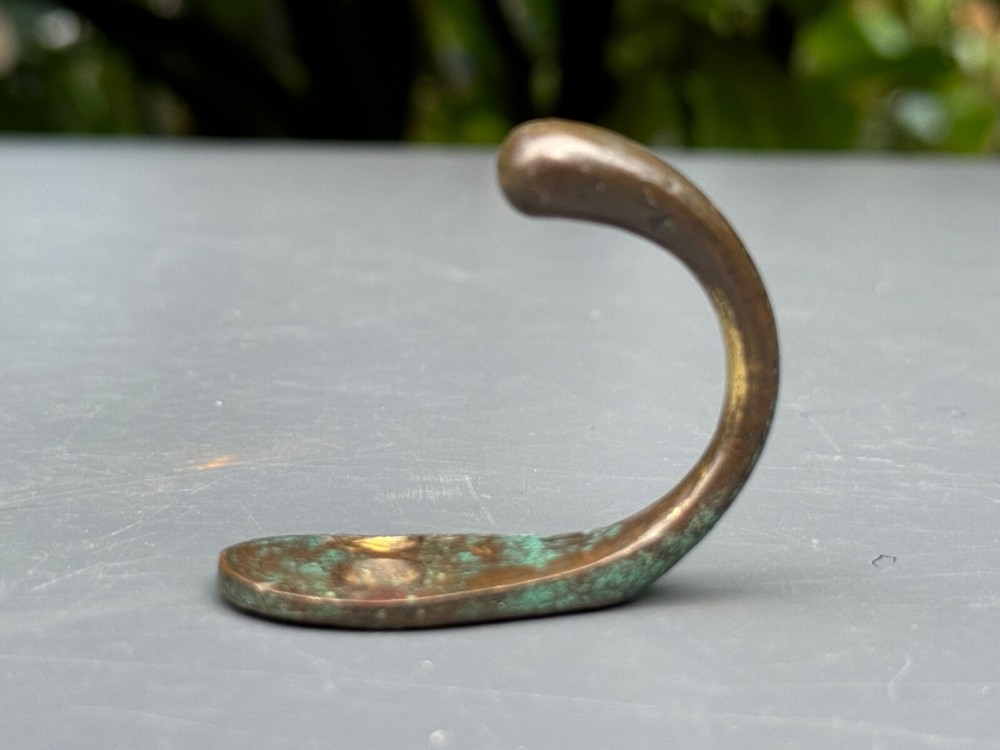 ANTIQUE BRASS COAT HOOK