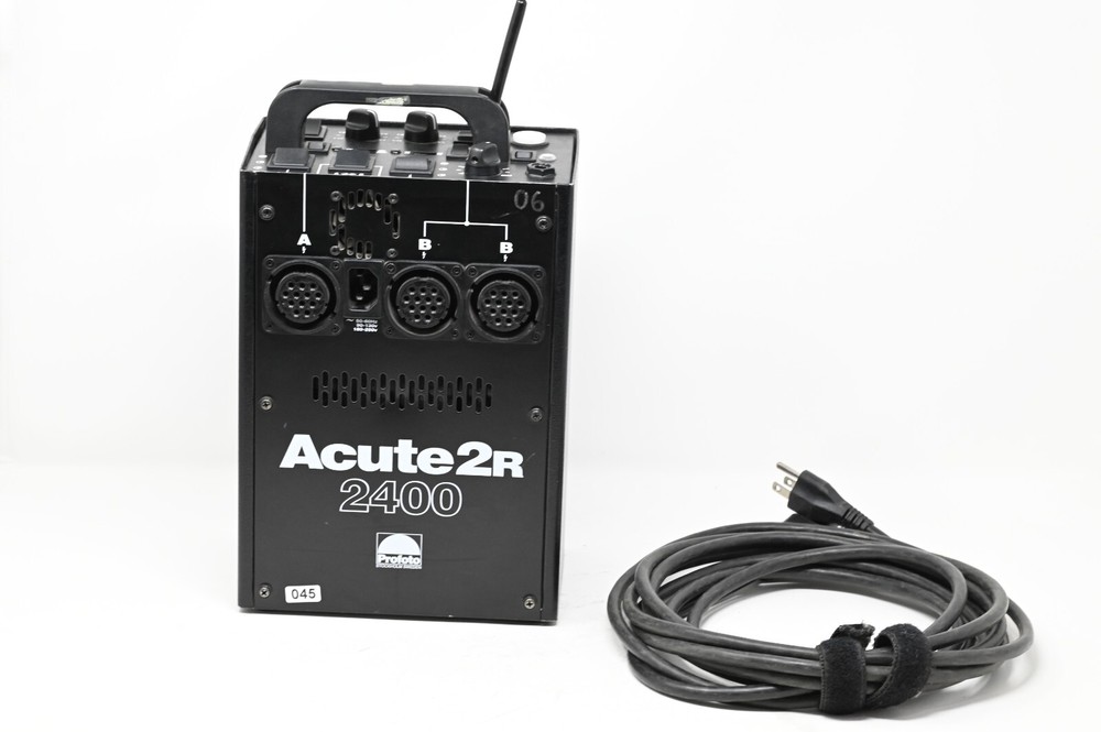 Profoto Acute 2R 2400 Power Pack (045)