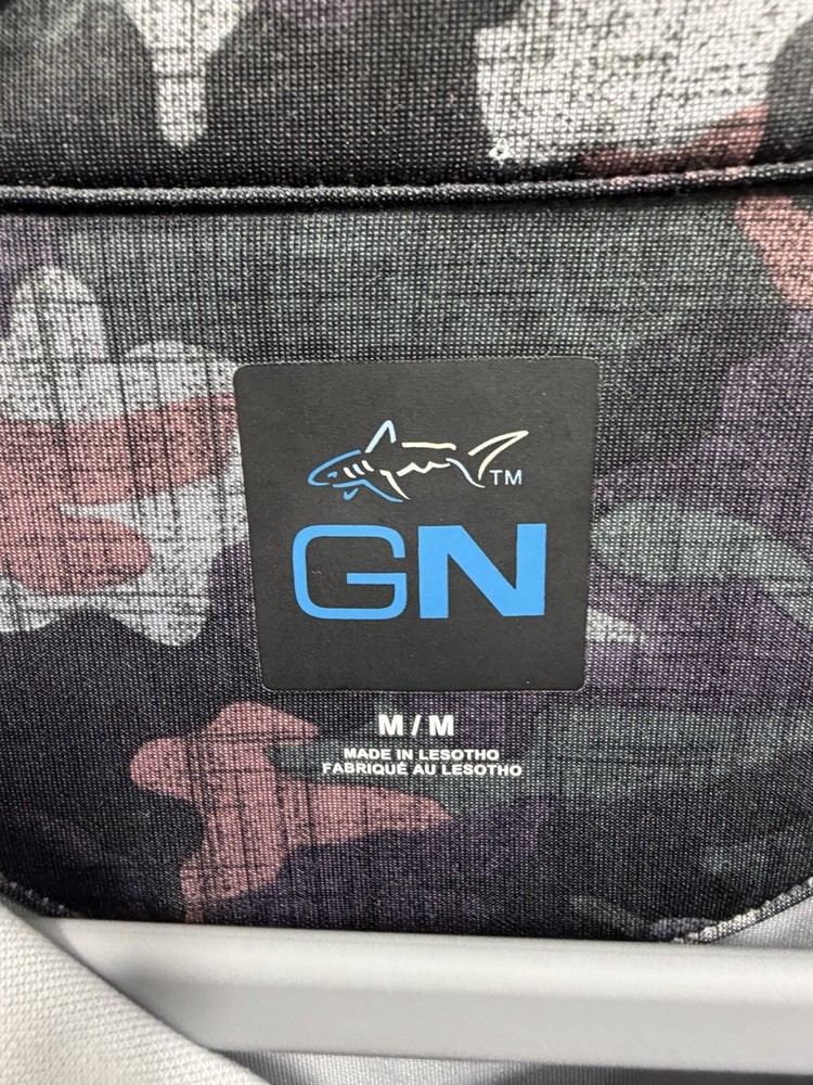 MEN'S GREG NORMAN 1/4 ZIP PULLOVER, SIZE Medium Shadow Camo