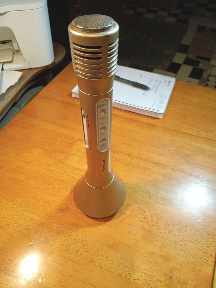 Xtreme Bluetooth Speaker And Microphone, Works But Only When Wired, Speaker Only