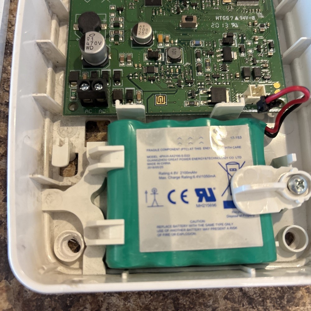 DSC WS4920 NA Wireless Repeater