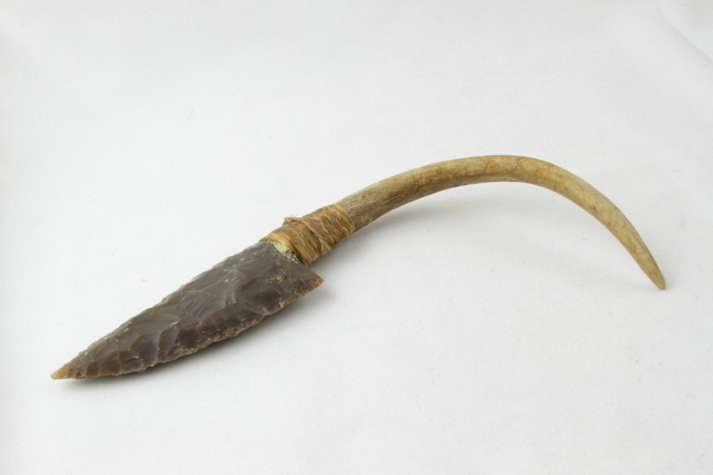 NATIVE AMERICAN INSPIRED DAGGER WITH STONE BLADE #3 (9.5")