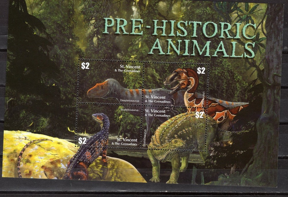 ST VINCENT - 2003 Prehistoric Animals   M2871