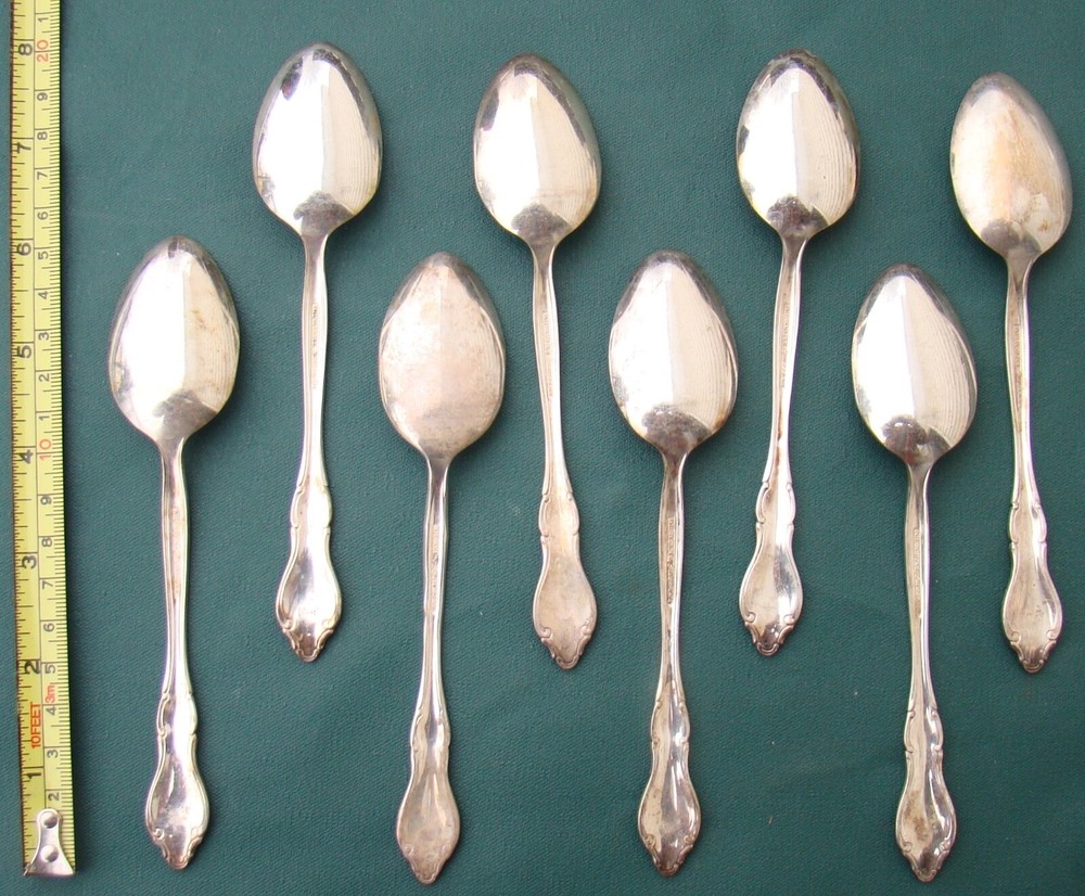 1972 Coventry 8 Teaspoons International Silverplate Flatware 6"