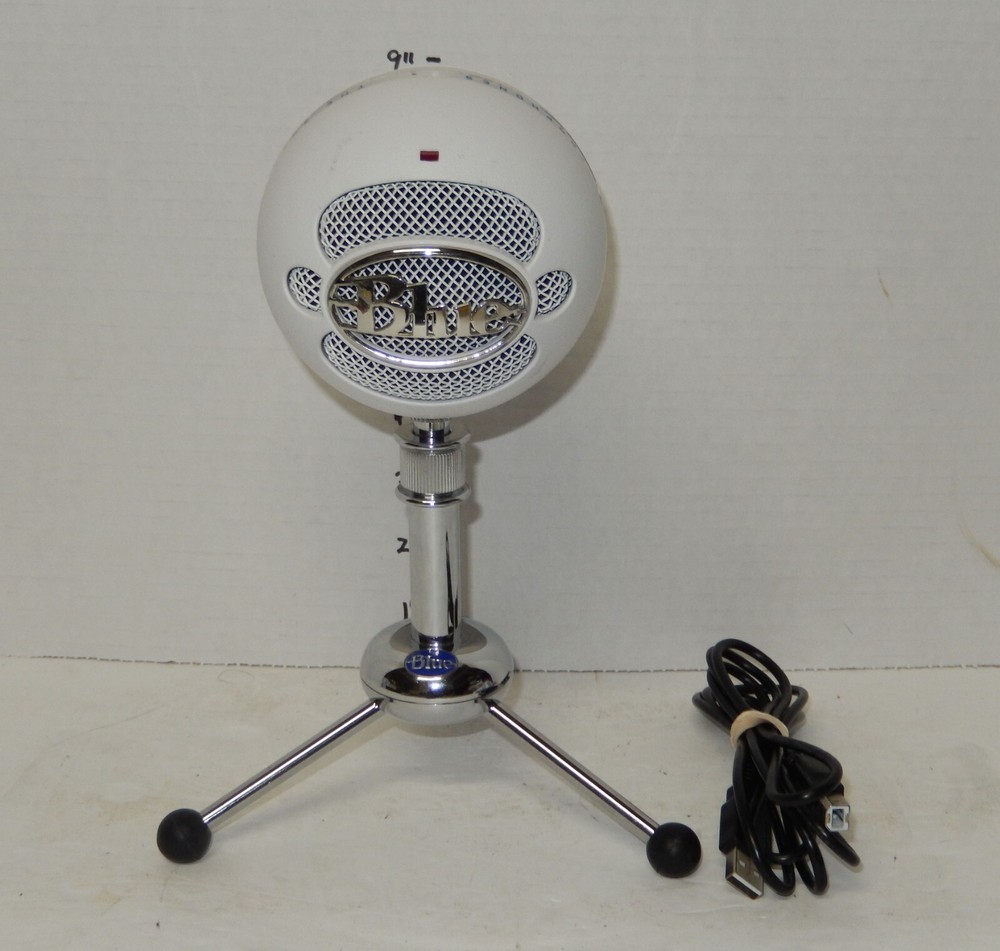 Logitech for Creators Blue Snowball iCE USB Microphone for PC Mac White