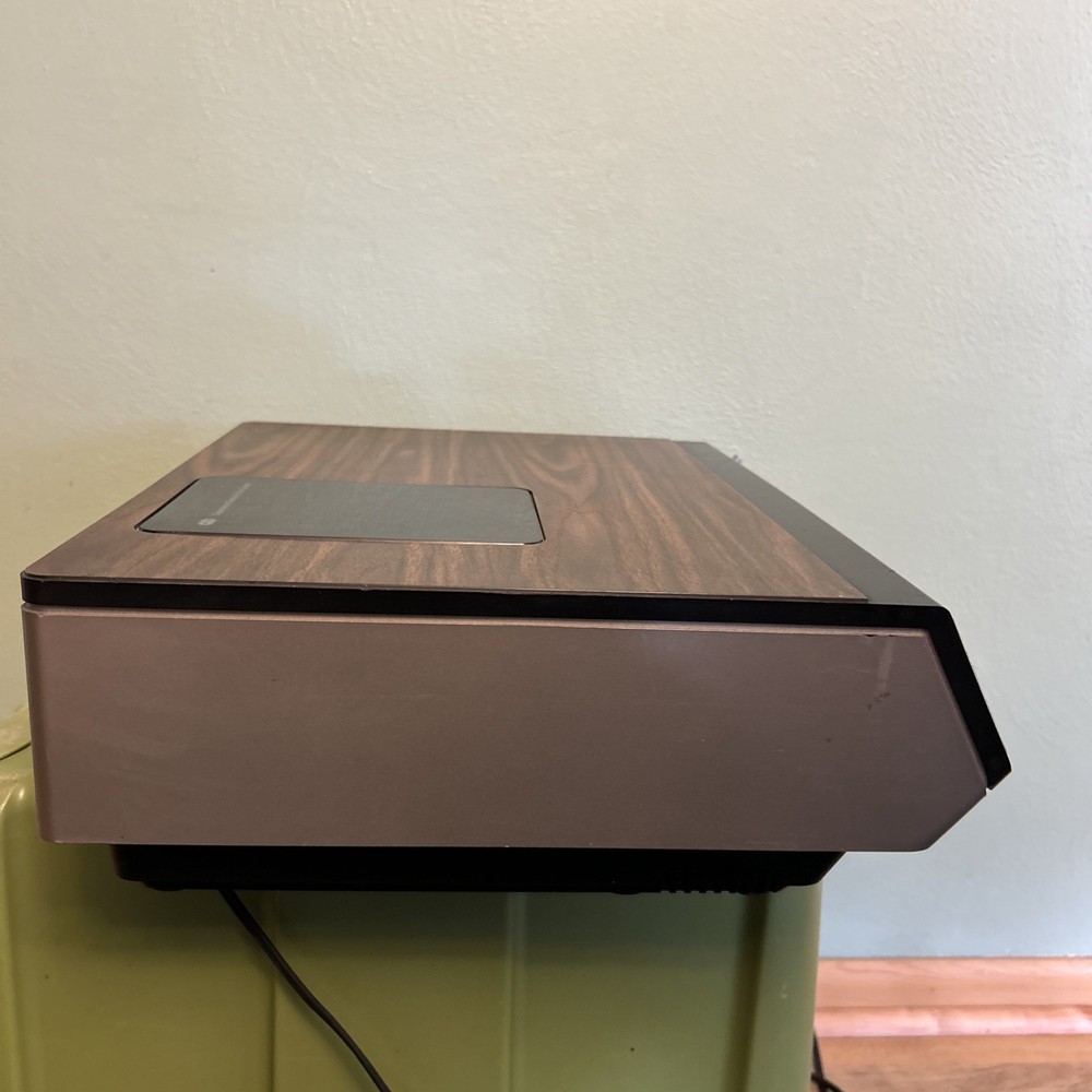 Vintage RCA Selectavision Video Disc Player Model SFT 100 W