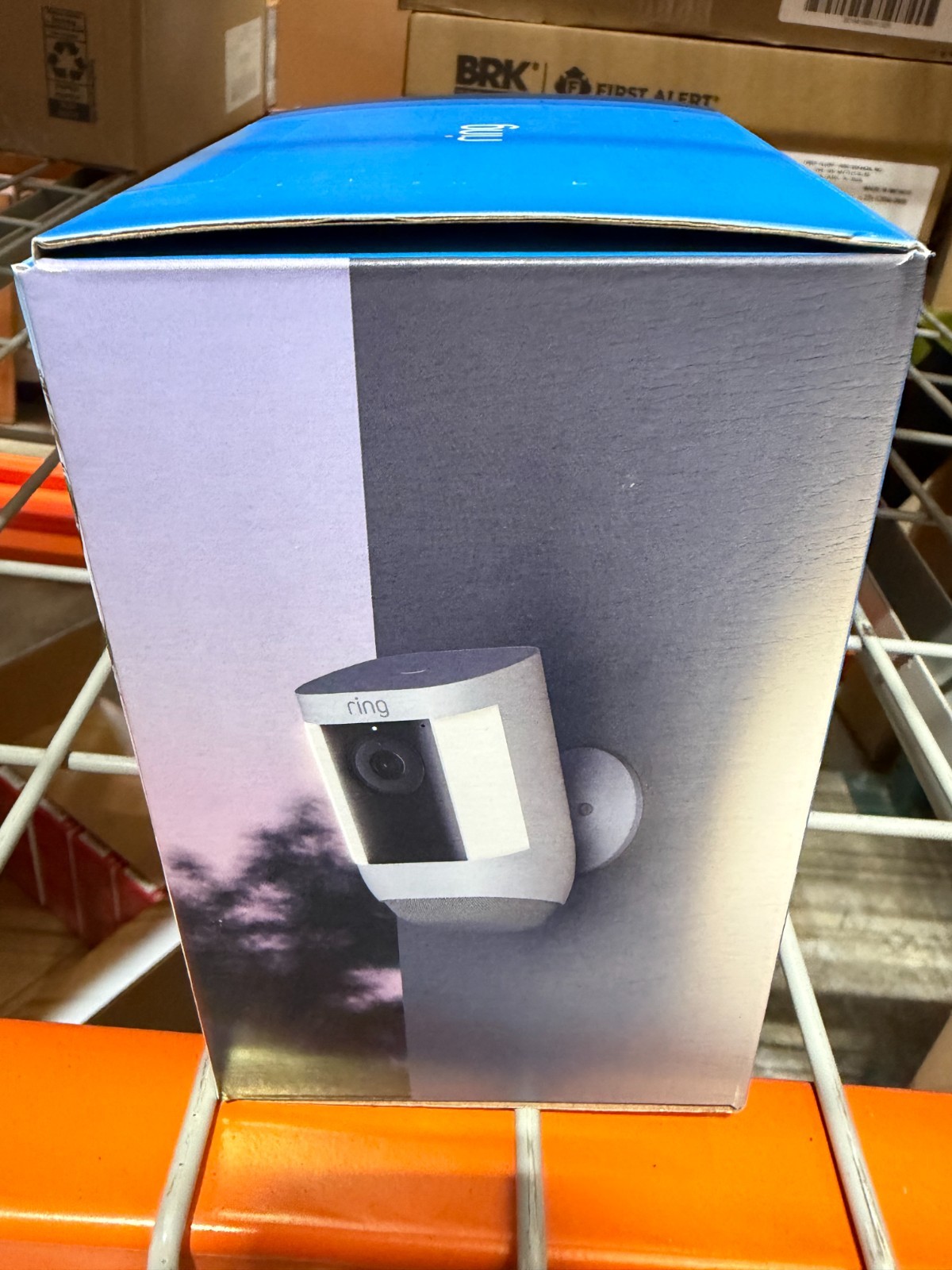 Spotlight Cam Pro, Battery with 2K Video and Ring Vision - White