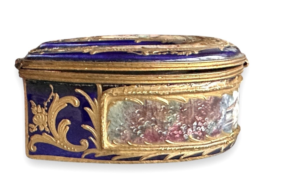 Sevres Box Horshehoe Shaped Snuff Box