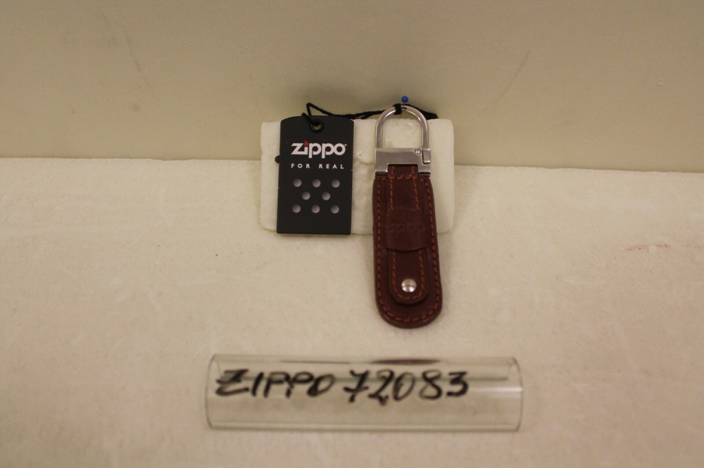 Keychain - Leather/Metal - Chrome/Brown - Cod.L72083 - Zippo