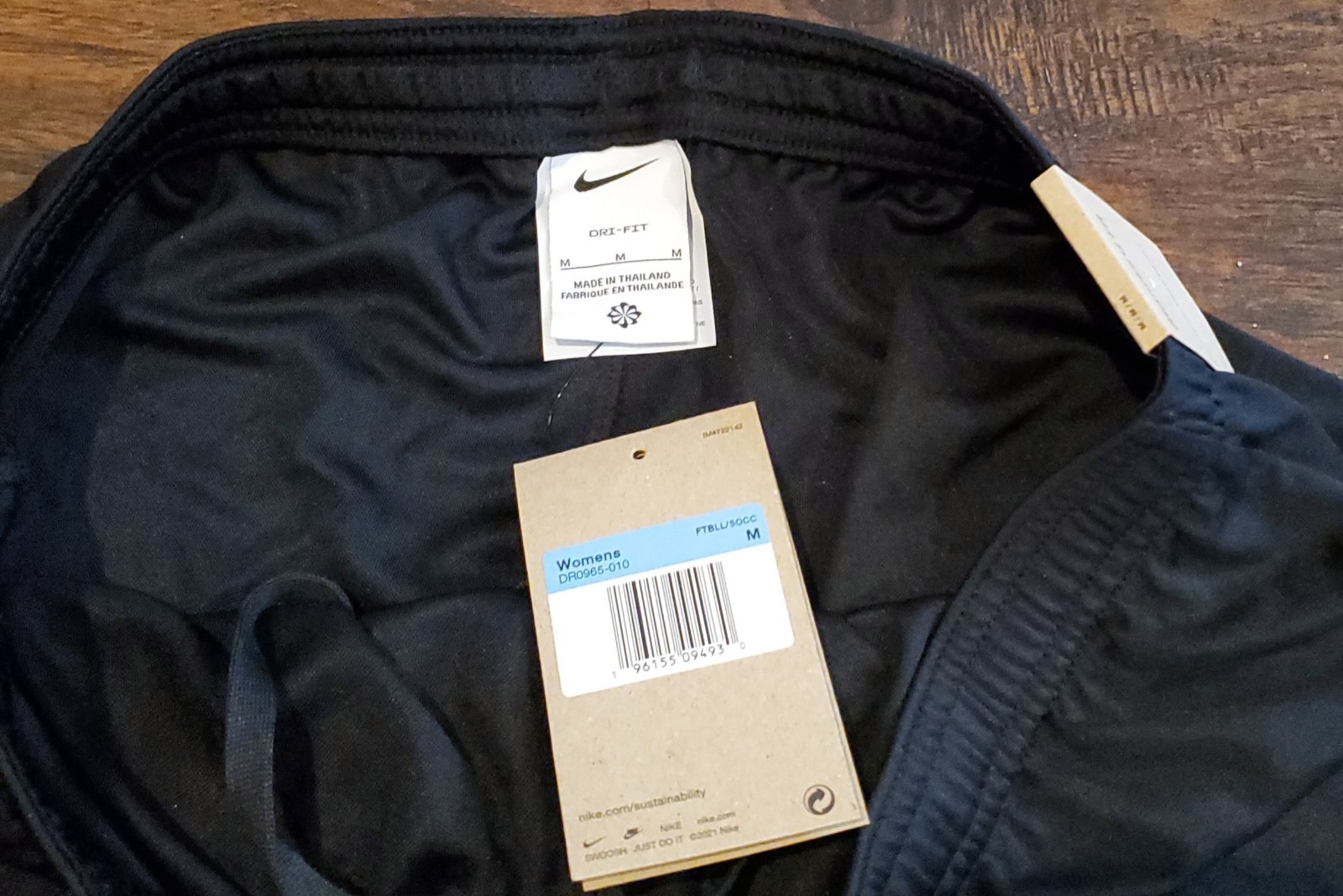 Nike Dri-FIT Soccer Training Short Standard Fit Women's Medium Black DR0965