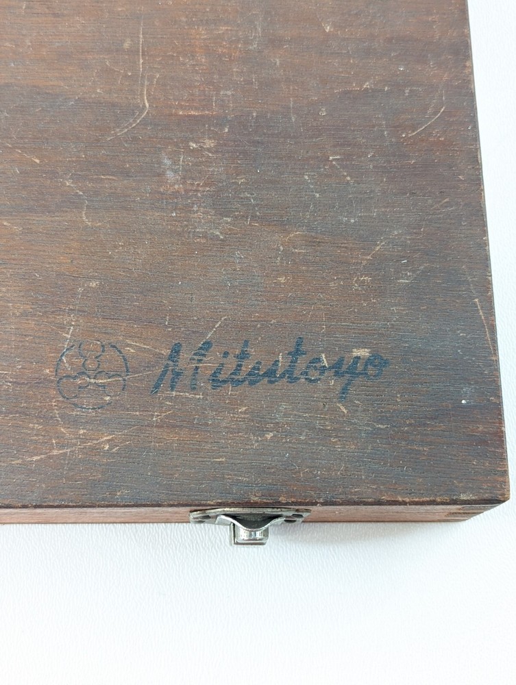 Mitutoyo 103-929 Outside Micrometer Set with Standards 0-3" Range In Case