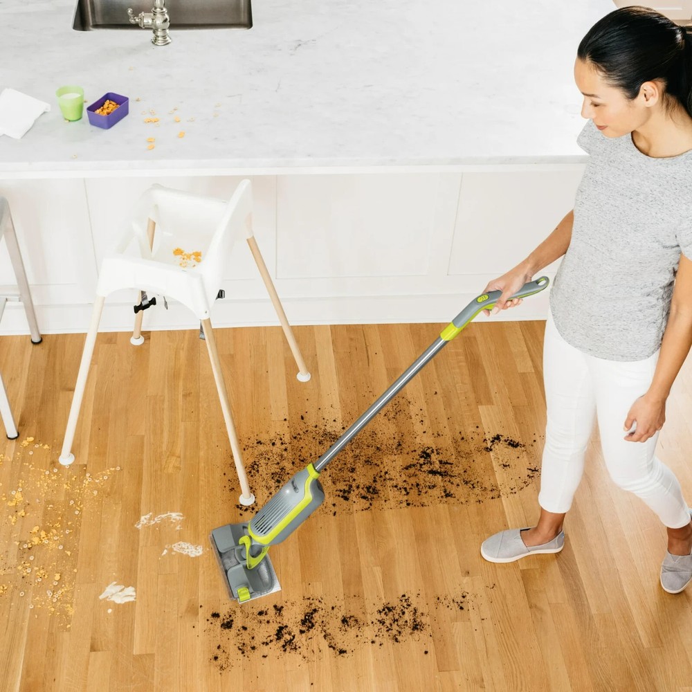 Shark® VACMOP™ Cordless Hard Floor System with Disposable VACMOP™ Pad, VM200