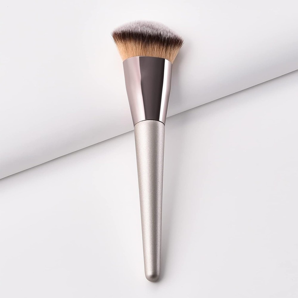 Professional Angled Foundation Brush Premium Synthetic Kabuki Makeup Applicator