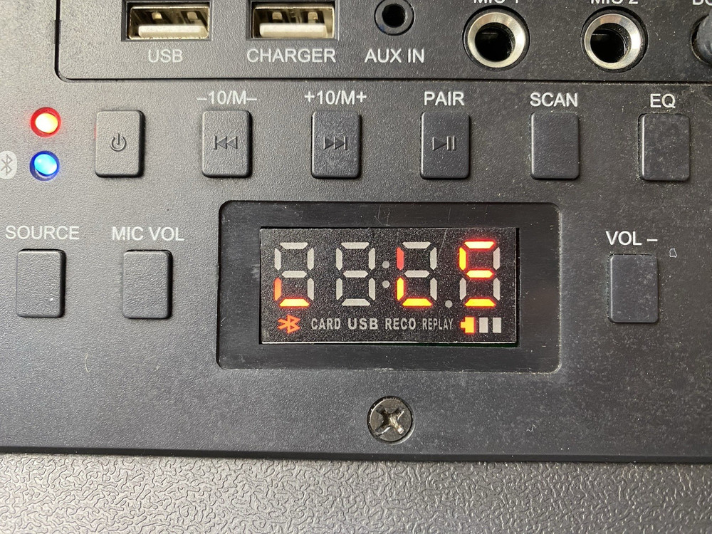 iLive ISB659B Bluetooth Wireless Tailgate Party Roller Speaker