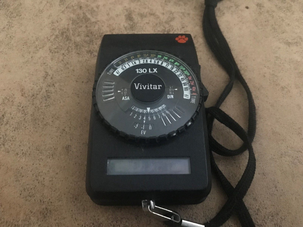 Vivitar 130 LX Light Flash Camera Meter Analog ? Electronic