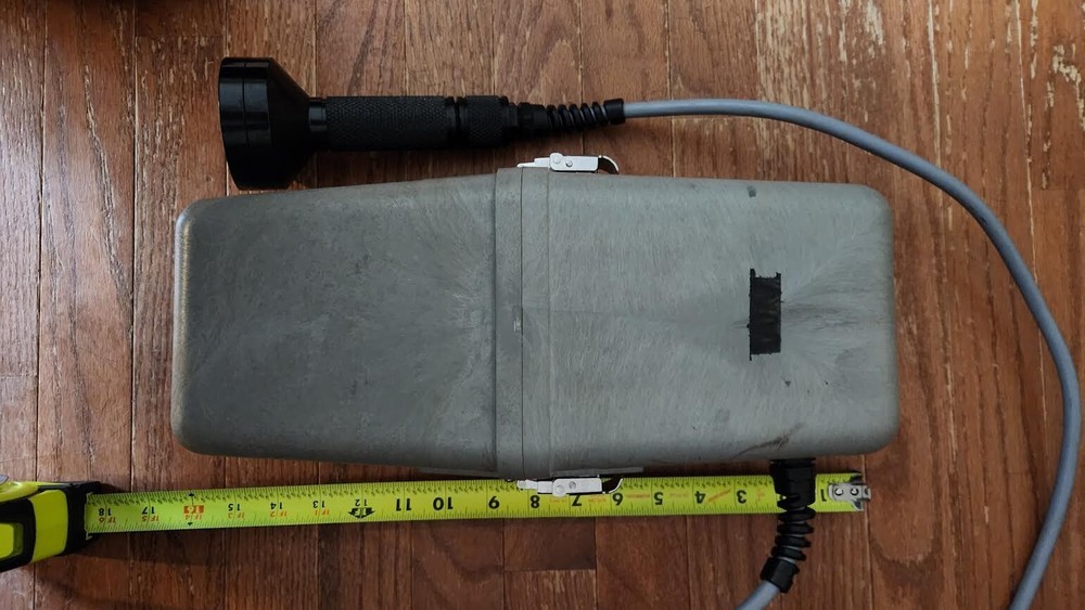 underwater scuba dive light flashlight torch