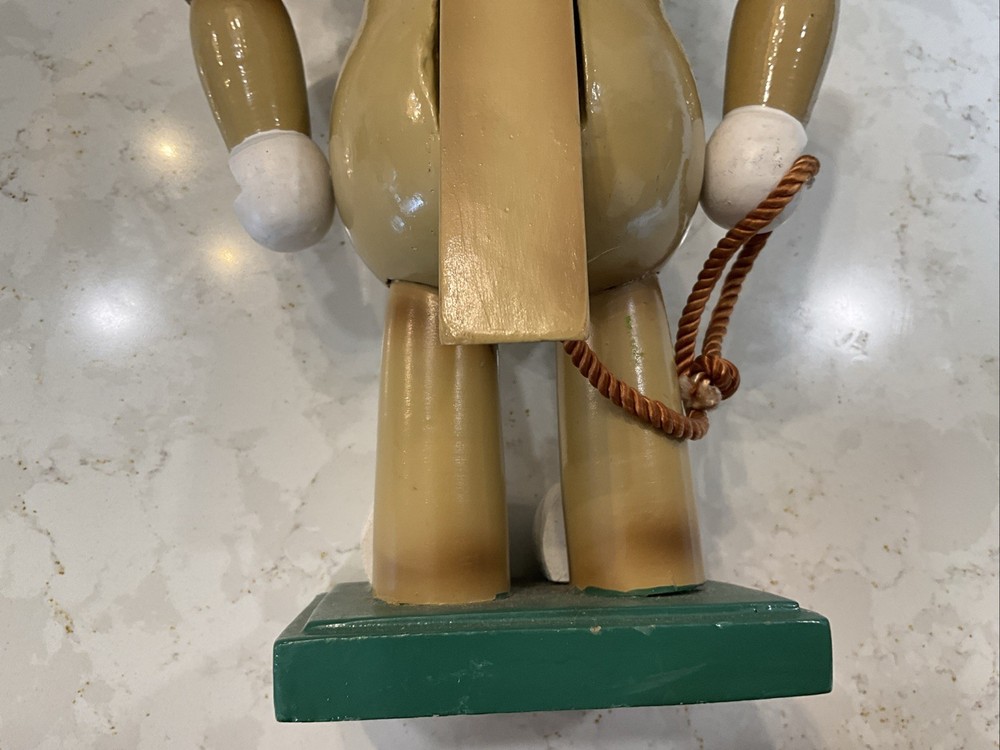 11” Lion Nutcracker