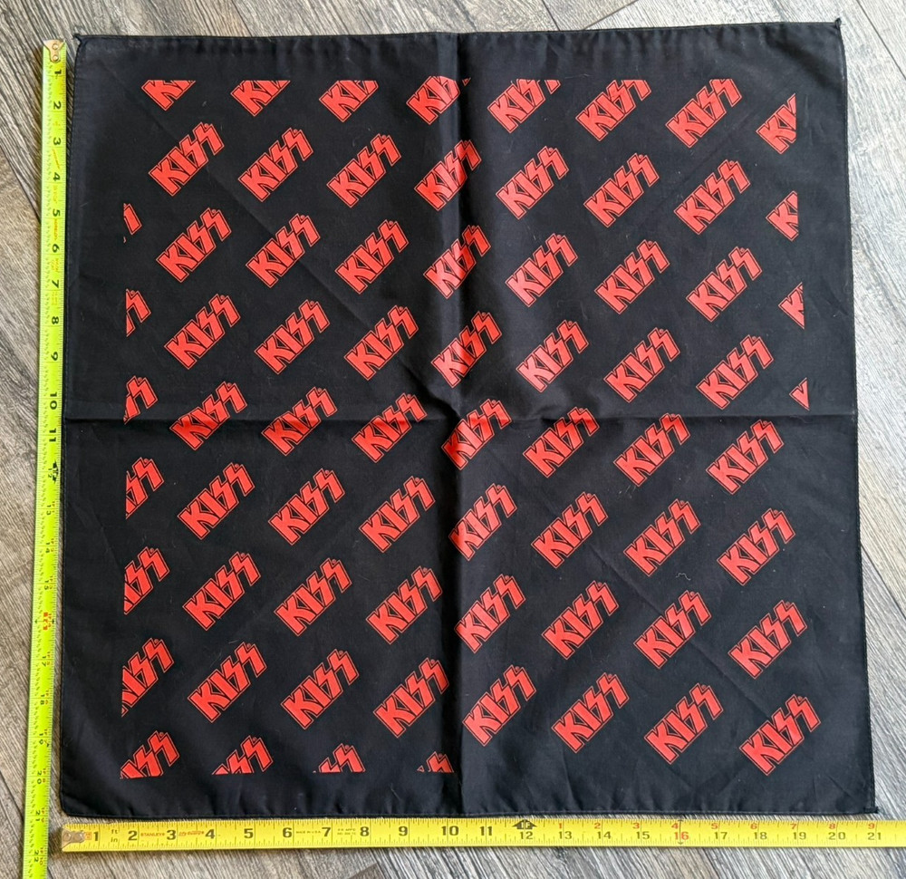 KISS Bandana Black Red Logo 1980's UNWORN Vintage Kiss Memorabilia 21x21
