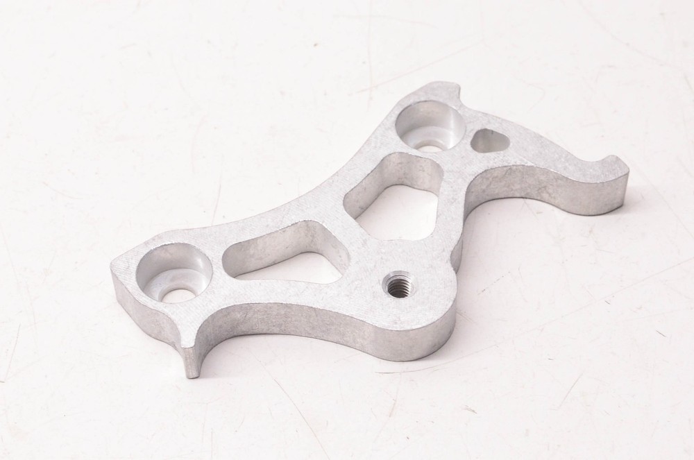 Aftermarket 504152567 Reverse Support Bracket NOS