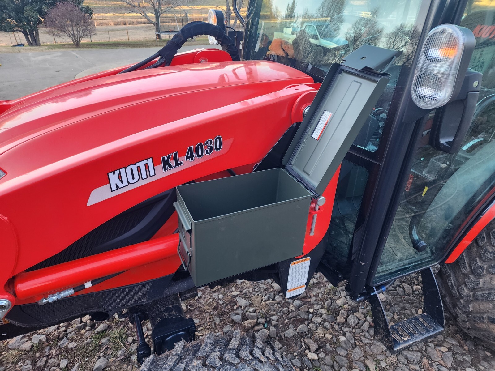 Kioti CK2610 Tractor KL4030 Loader toolbox system USA Made!