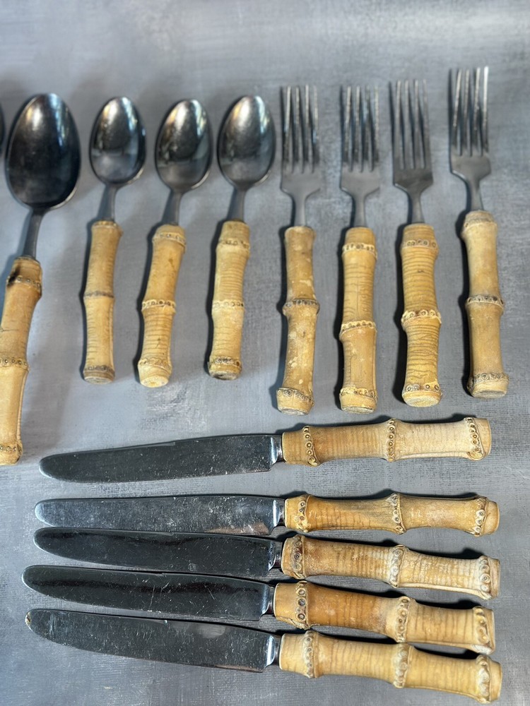 19 Piece Cal Hawaii Bamboo Flatware