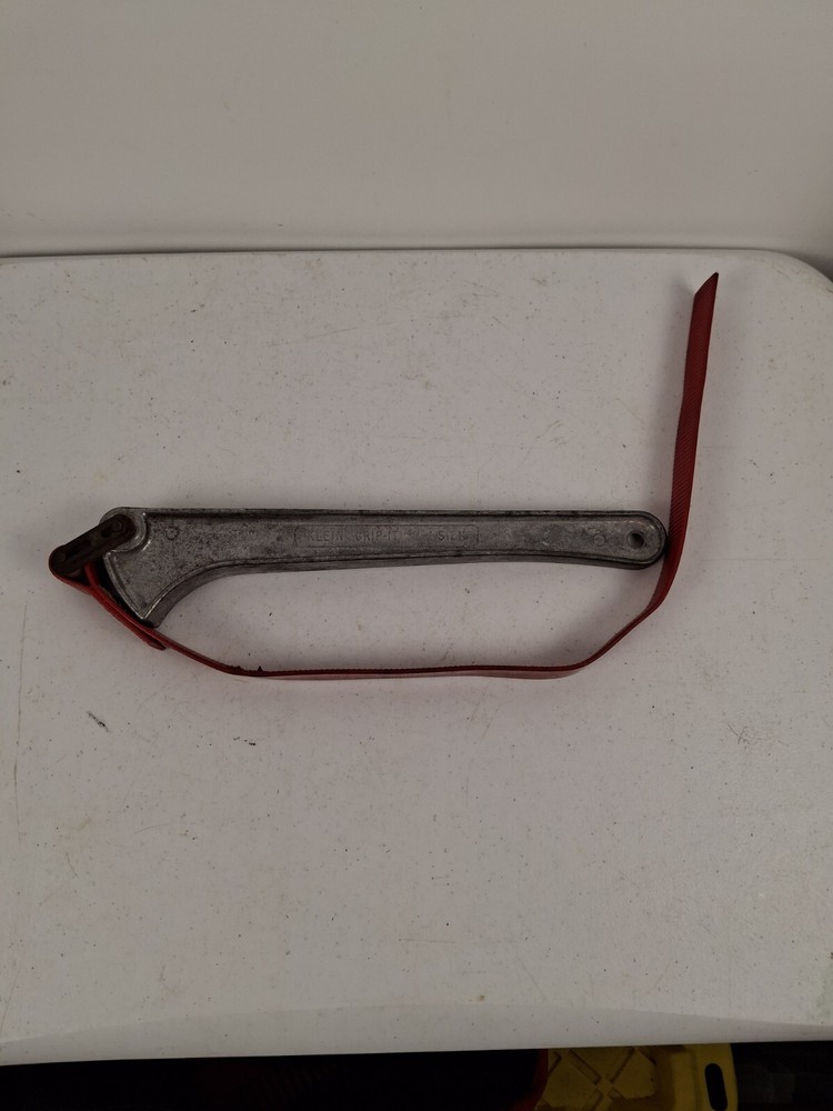 Klein Grip It Strap Wrench