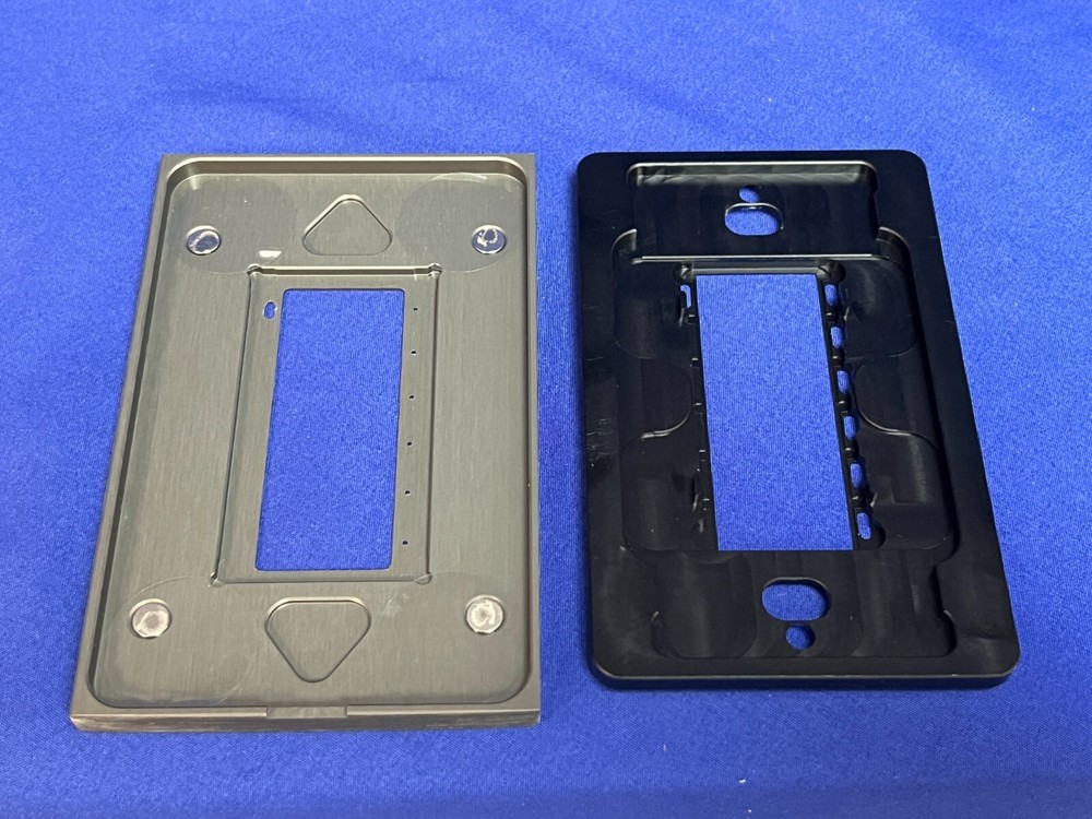 Crestron CBD-FP-ASCENT-A/GRY, Ascent Solid Metal Faceplate, Anodized Gray