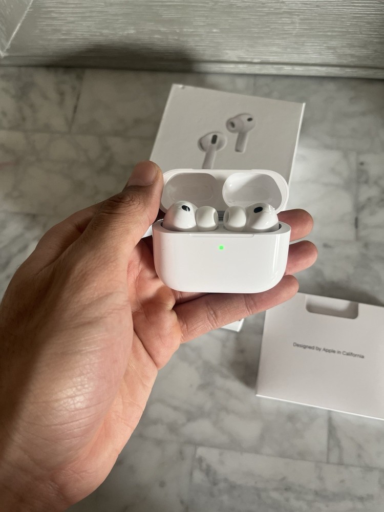 apple airpods pro 3