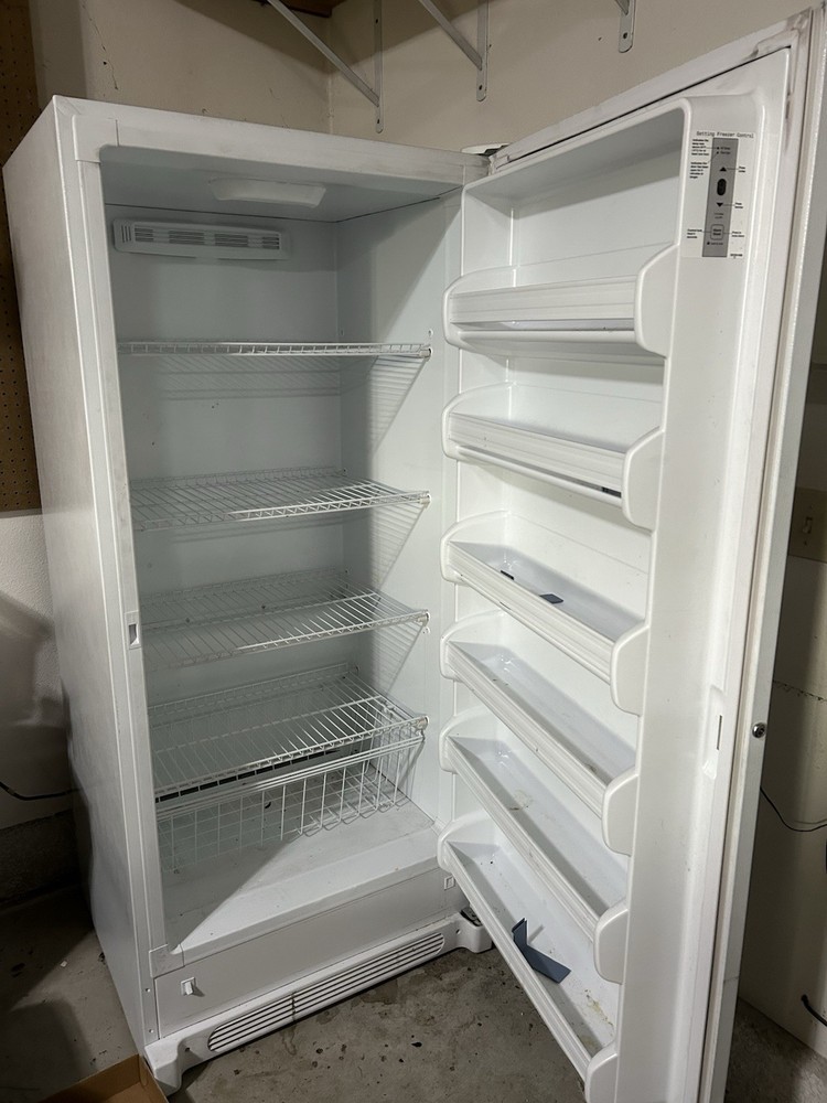 Kemore Freezer