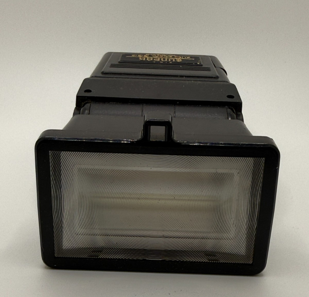 Sunpak Auto Zoom 333 Thyristor Electronic Flash Shoe Mount - Black - Untested
