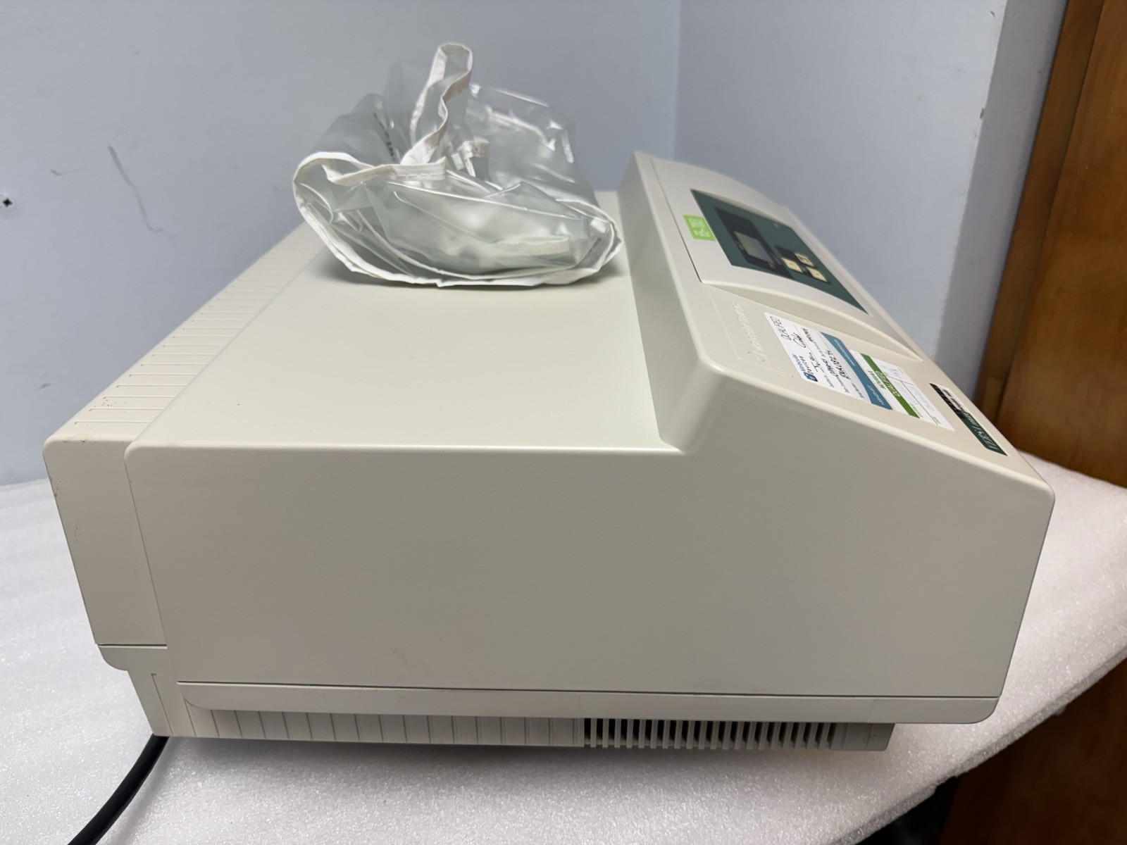 Molecular Devices Versamax Tunable Microplate Reader