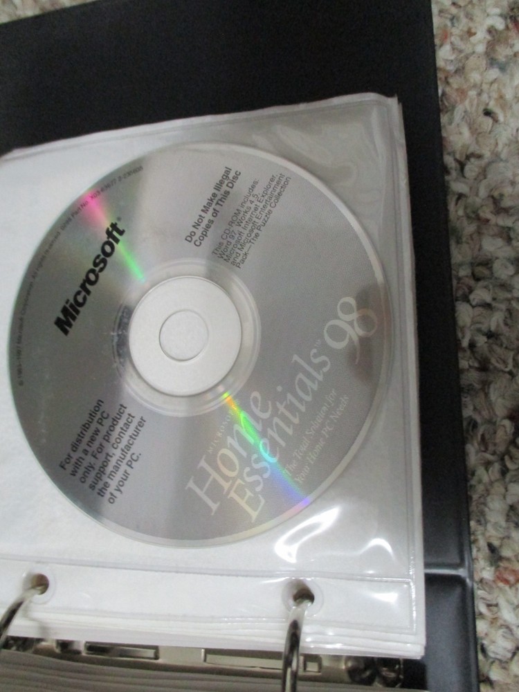 Gateway Software Storage Binder, games, utilities, system restore disk with key