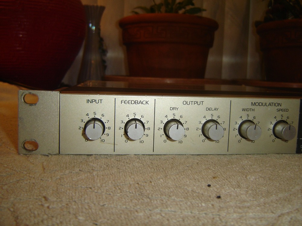 Ibanez DMD2000, Digital Delay, Vintage Rack