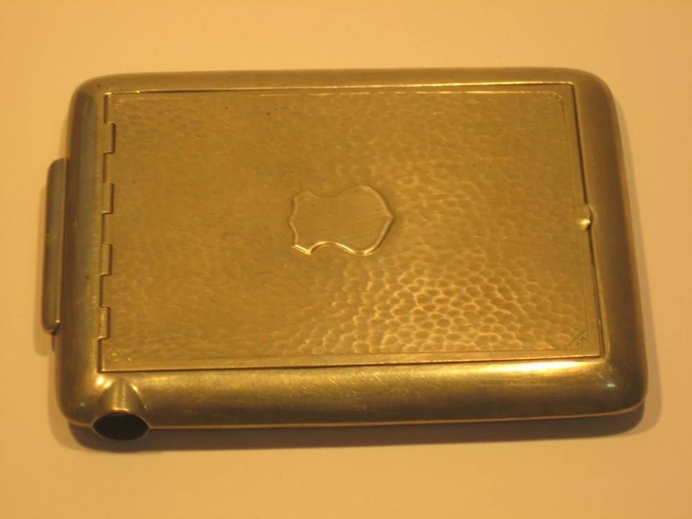 Taico Spring Loaded Cigarette Case 1921