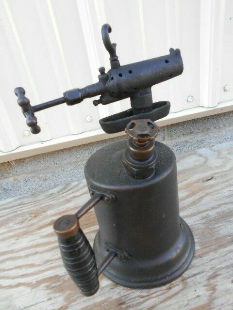BLOW TORCH GAS WELDING SOLDERING ANTIQUE early model metal control knobs nice