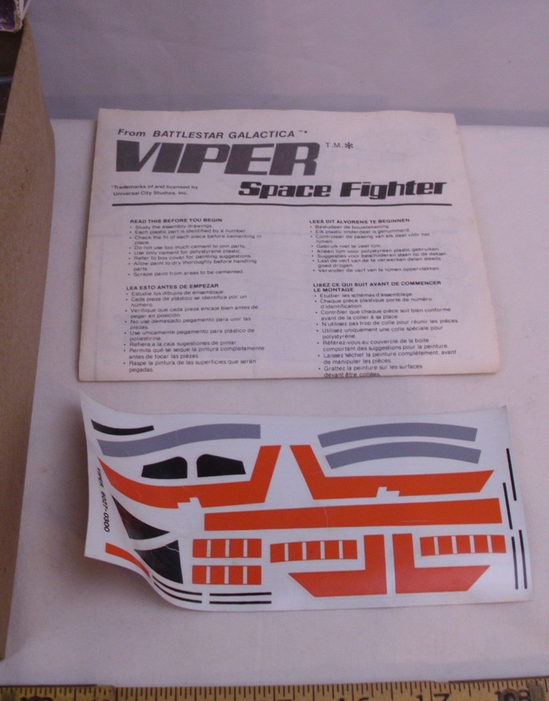 MONOGRAM BATTLESTAR GALACTICA COLONIAL VIPER MODEL KIT BOXED 1978 6027