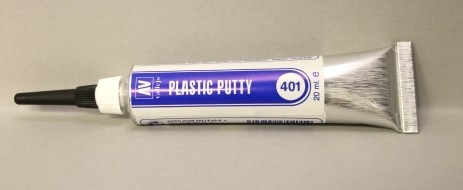 Vallejo Paint 70401 Plastic Putty - 20 ml. Bottle