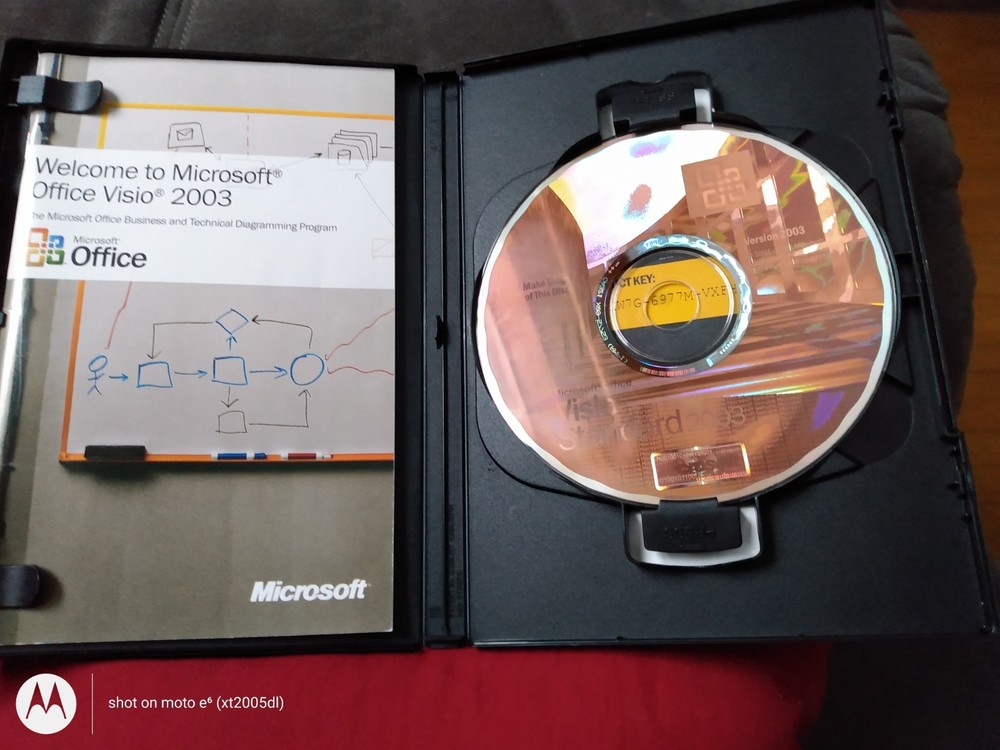 Microsoft Office Visio Standard 2003 w/ CD key & Booklet