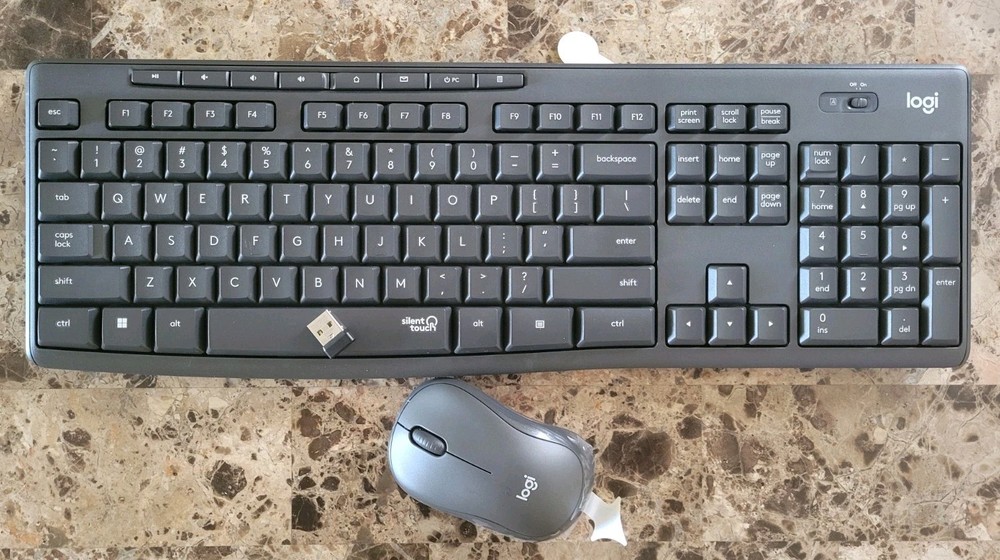 Logitech MK295 Wireless Mouse & Keyboard Combo SilentTouch Graphite w/ Dongle