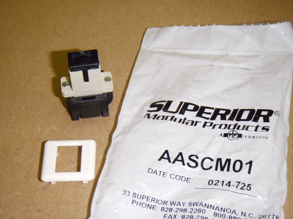 Superior Modular AASCM01 Snap-In SC Multimode Fiber Insert Module White
