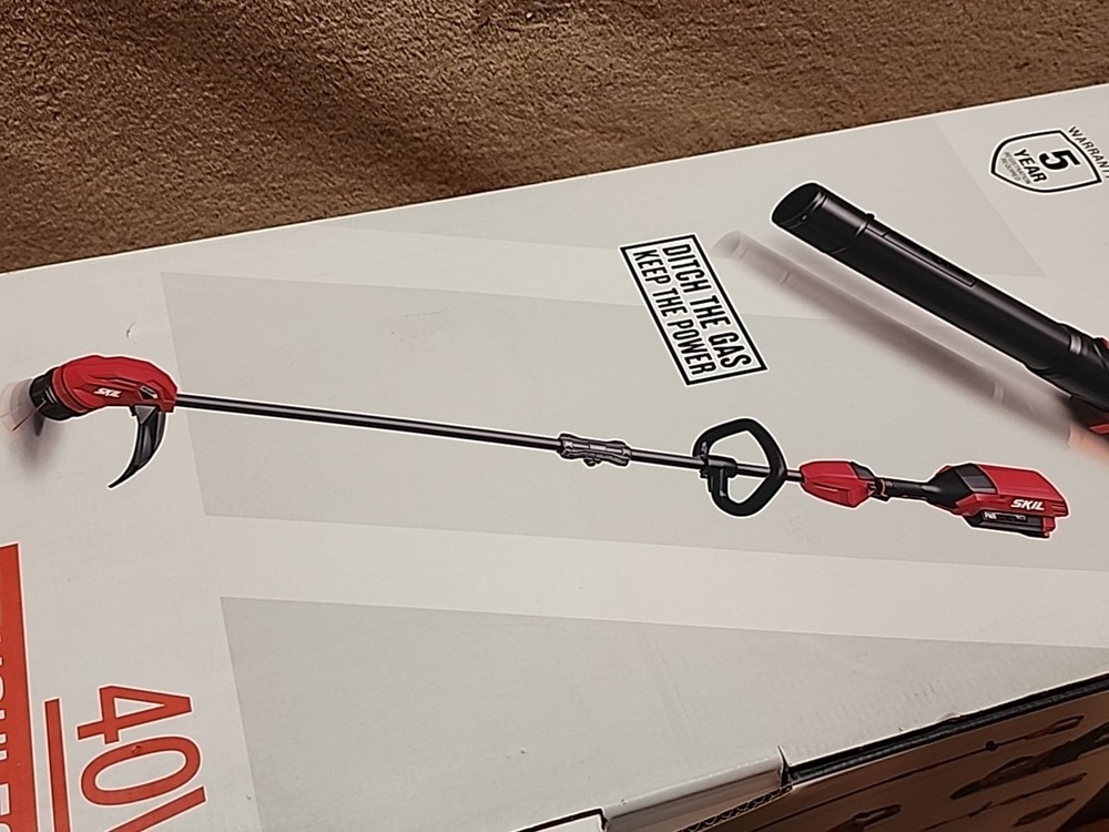 SKIL 40V Brushless 14" String Trimmer & Leaf Blower Combo Kit (TOOL ONLY)