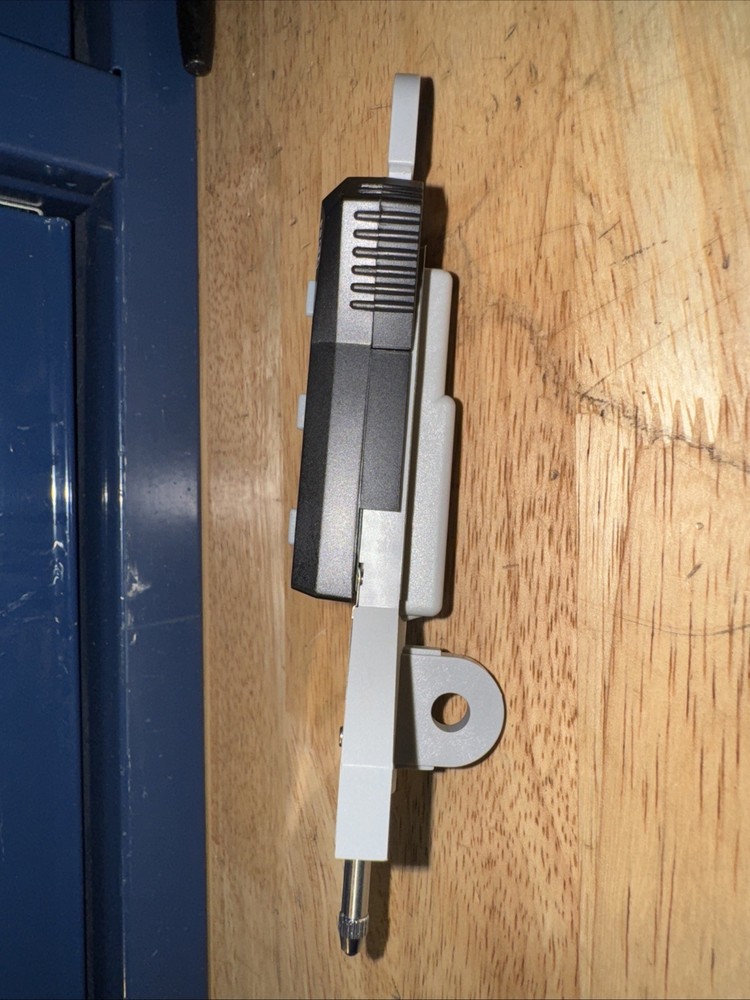 Accuremote/electronic Caliper Gauge.