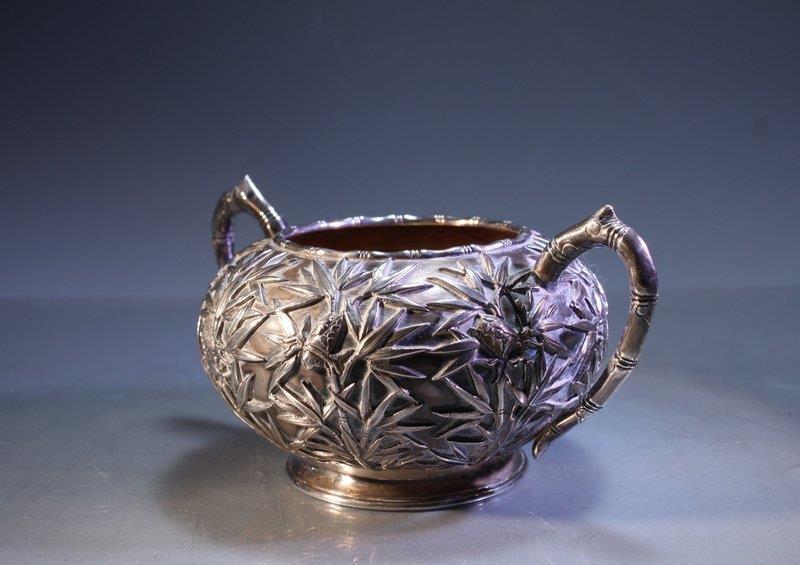 FINE ANTIQUE CHINESE EXPORT SILVER SUGAR DISH