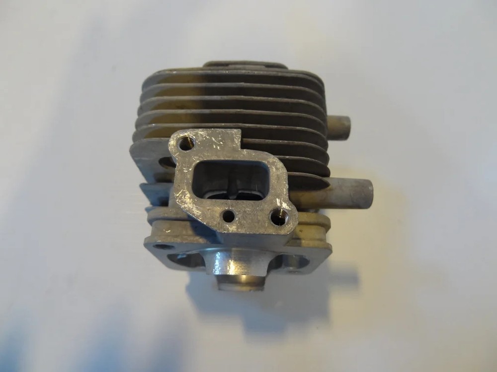 Cylinder Head 30.5cc (2-bolt)