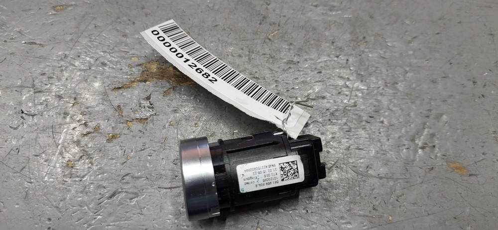 VOLKSWAGEN PASSAT Start Button Switch 561 959 839 B