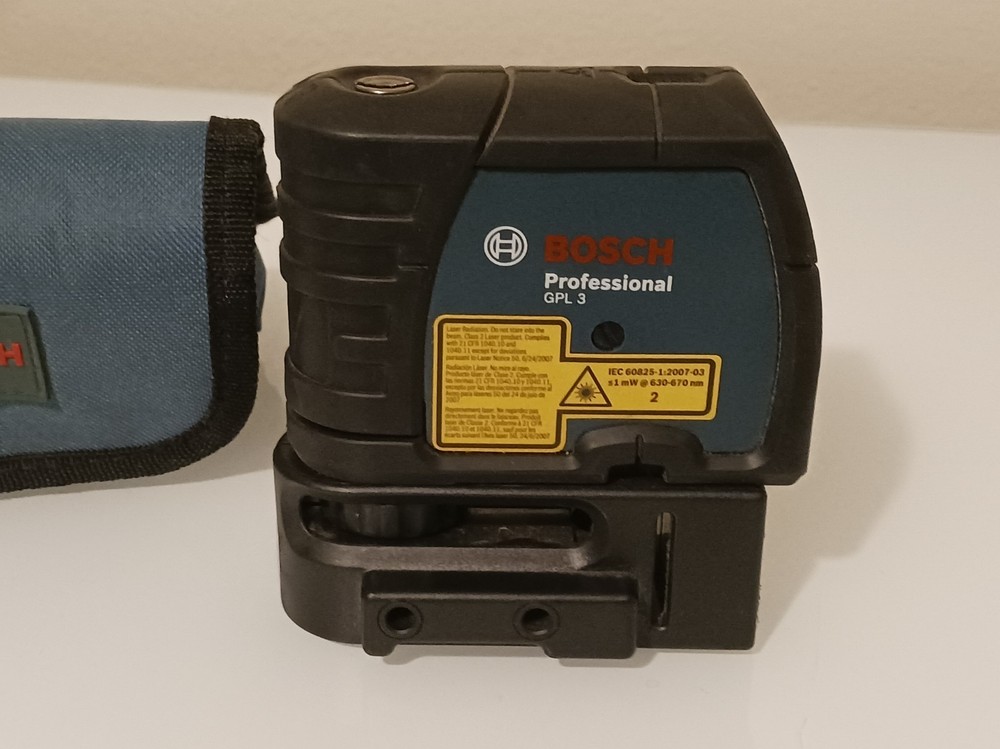 Bosch GPL3 Three-Point Self-Leveling Alignment Professional Point Laser w/ Case